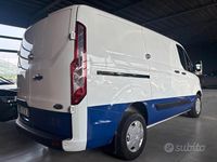 Usata Ford Transit Custom 130 CV (95 kW) 2022 Bianco Berlina