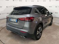 Usata Mercedes GLA200 150 CV (110 kW) 2023 Grigio montagna SUV