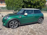 Usata Mini Cooper 136 CV (100 kW) 2019 Verde Utilitaria