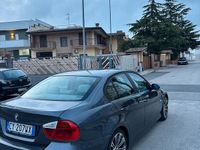 Usata BMW 318 122 CV (89 kW) 2005 Grigio Berlina