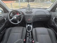 Usata Alfa Romeo 147 115 CV (84 kW) 2004 Grigio Utilitaria