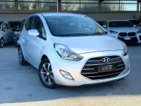 Usata Hyundai ix20 Comfort 90 CV (66 kW) 2016 Grigio Utilitaria