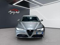 Usata Alfa Romeo Giulia Tech Edition 160 CV (117 kW) 2019 Grigio Berlina