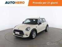 Usata Mini ONE 102 CV (75 kW) 2019 Beige Utilitaria