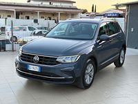 Usata VW Tiguan R-line 150 CV (110 kW) 2021 Grigio SUV