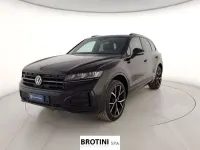 Nuova VW Touareg R-line 231 CV (169 kW) 2026 Nero metallizzato SUV
