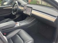 Usata Tesla Model Y 152 kW (208 CV) 2021 Bianco SUV