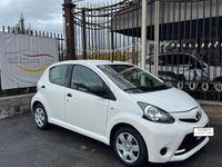 Usata Toyota Aygo Connect Style 67 CV (49 kW) 2012 Bianco Utilitaria