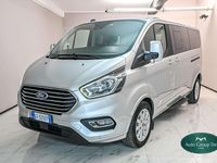 Usata Ford Tourneo Titanium 185 CV (136 kW) 2021 Grigio Monovolume