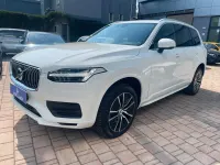 Usata Volvo XC90 Momentum 235 CV (172 kW) 2021 Bianco SUV