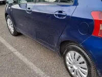 Usata Toyota Yaris Sol 90 CV (66 kW) 2006 Blu/azzurro Utilitaria