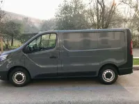 Usata Renault Trafic 131 CV (96 kW) 2024 Grigio Monovolume
