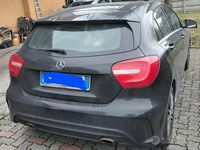 Usata Mercedes A180 Premium 109 CV (80 kW) 2015 Nero Berlina