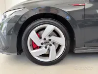 Usata VW Golf VIII GTI 245 CV (180 kW) 2021 Grigio Berlina