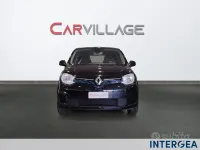 Usata Renault Twingo Zen 60 kW (82 CV) 2022 Nero Utilitaria