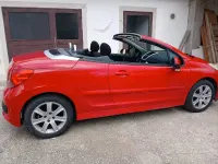 Usata Peugeot 207 CC 112 CV (82 kW) 2009 Rosso Cabrio