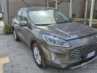 Usata Ford Kuga Titanium 150 CV (110 kW) 2021 Grigio SUV