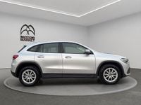 Usata Mercedes GLA200 Business 150 CV (110 kW) 2021 Argento SUV
