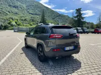 Usata Jeep Cherokee Night Eagle 185 CV (136 kW) 2018 Grigio SUV