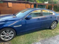 Usata Jaguar XE Prestige 179 CV (131 kW) 2018 Blu/azzurro Berlina