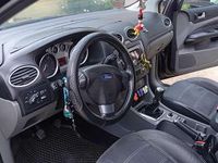 Usata Ford Focus Style 90 CV (66 kW) 2010 Nero Station wagon
