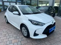 Nuova Toyota Yaris Hybrid Trend 92 CV (67 kW) 2026 Bianco Berlina