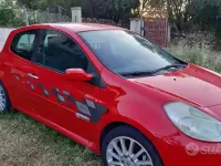 Usata Renault Clio II R.S. 200 CV (147 kW) 2007 Rosso Berlina