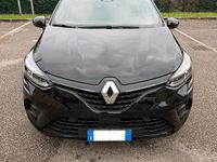 Usata Renault Clio V SE 67 CV (49 kW) 2021 Nero Berlina