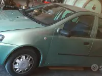 Occasion Fiat Punto 60 ch (44 kW) 2001 Vert Citadine