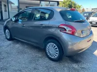Usata Peugeot 208 91 CV (66 kW) 2014 Marrone Utilitaria