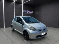 Usata Toyota Aygo 68 CV (50 kW) 2006 Argento Utilitaria