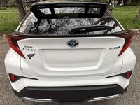 Usata Toyota C-HR Lounge 152 CV (111 kW) 2022 Bianco SUV