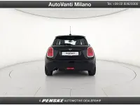 Usata Mini ONE 102 CV (75 kW) 2018 Nero Utilitaria