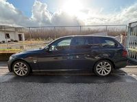 Usata BMW 320 177 CV (130 kW) 2009 Nero Station wagon