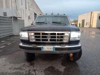 Usata Ford V8 218 CV (160 kW) 1992 Nero SUV