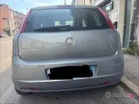Usata Fiat Grande Punto 65 CV (47 kW) 2012 Grigio Utilitaria