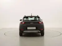 Usata Kia Stonic Style 101 CV (74 kW) 2022 Grigio SUV