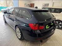 Usata BMW 320 Sport Line 2012 Blu Station wagon