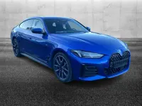 Usata BMW 430 M Sport 245 CV (180 kW) 2024 Blu/azzurro Coupé