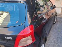 Usata Toyota Yaris 69 CV (50 kW) 2009 Nero Utilitaria