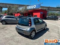 Usata Smart ForFour Passion 75 CV (55 kW) 2005 Grigio Utilitaria