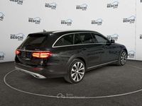 Usata Mercedes E220 All-Terrain AMG line 194 CV (142 kW) 2017 Nero Station wagon