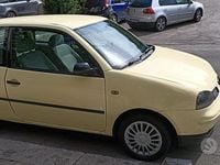 Usata Seat Arosa 60 CV (44 kW) 2005 Giallo Utilitaria