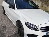 Usado Mercedes 220 AMG line 170 CV (125 kW) 2017 Blanco Familiar