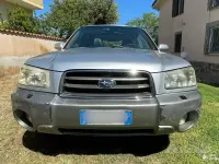 Usata Subaru Forester 122 CV (89 kW) 2003 Grigio SUV