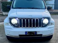 Usata Jeep Cherokee 200 CV (147 kW) 2013 Bianco SUV