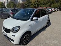 Usata Smart ForFour 71 CV (52 kW) 2017 Bianco Utilitaria