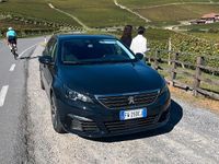 Usata Peugeot 308 SW Allure 130 CV (95 kW) 2019 Blu Station wagon