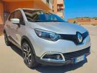Usata Renault Captur 90 CV (66 kW) 2014 Argento SUV