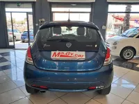 Usata Lancia Ypsilon Gold 69 CV (50 kW) 2022 Blu Utilitaria